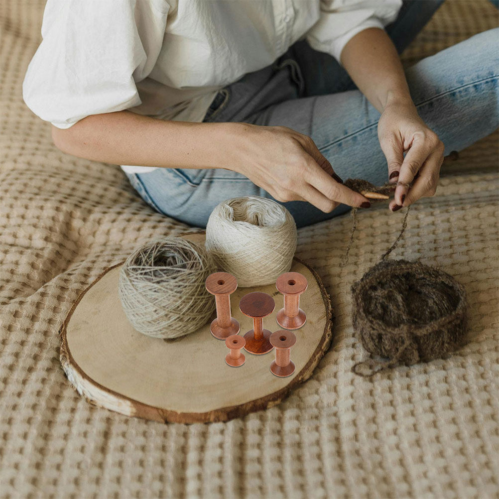 Embroidery Threads - Set di 7 Bobine in Legno