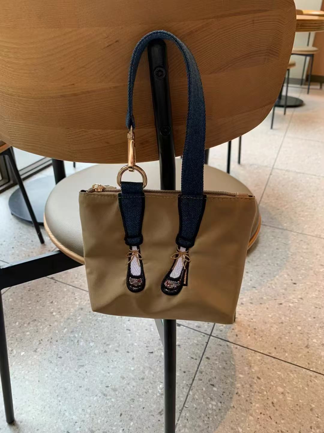 Borsa a tracolla in nylon impe - Embroidery Wallet recensione e prezzo