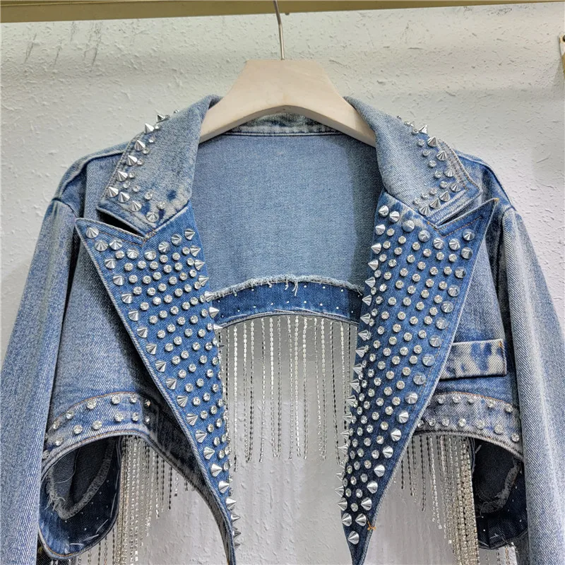 Nappe con perline strass Rivet - Embroidery Jacket Jeans recensione e prezzo