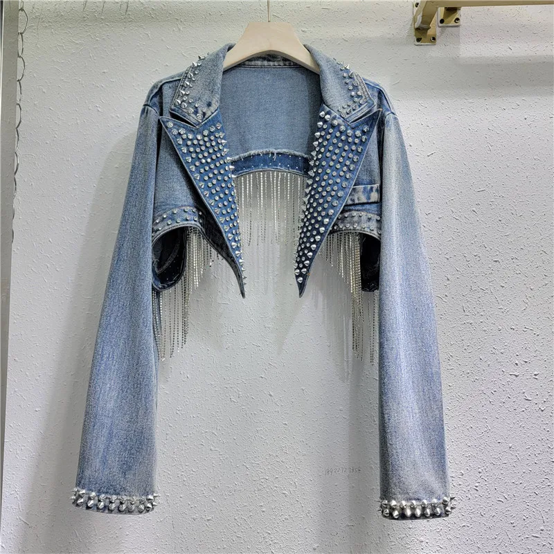 Nappe con perline strass Rivet - Embroidery Jacket Jeans recensione e prezzo
