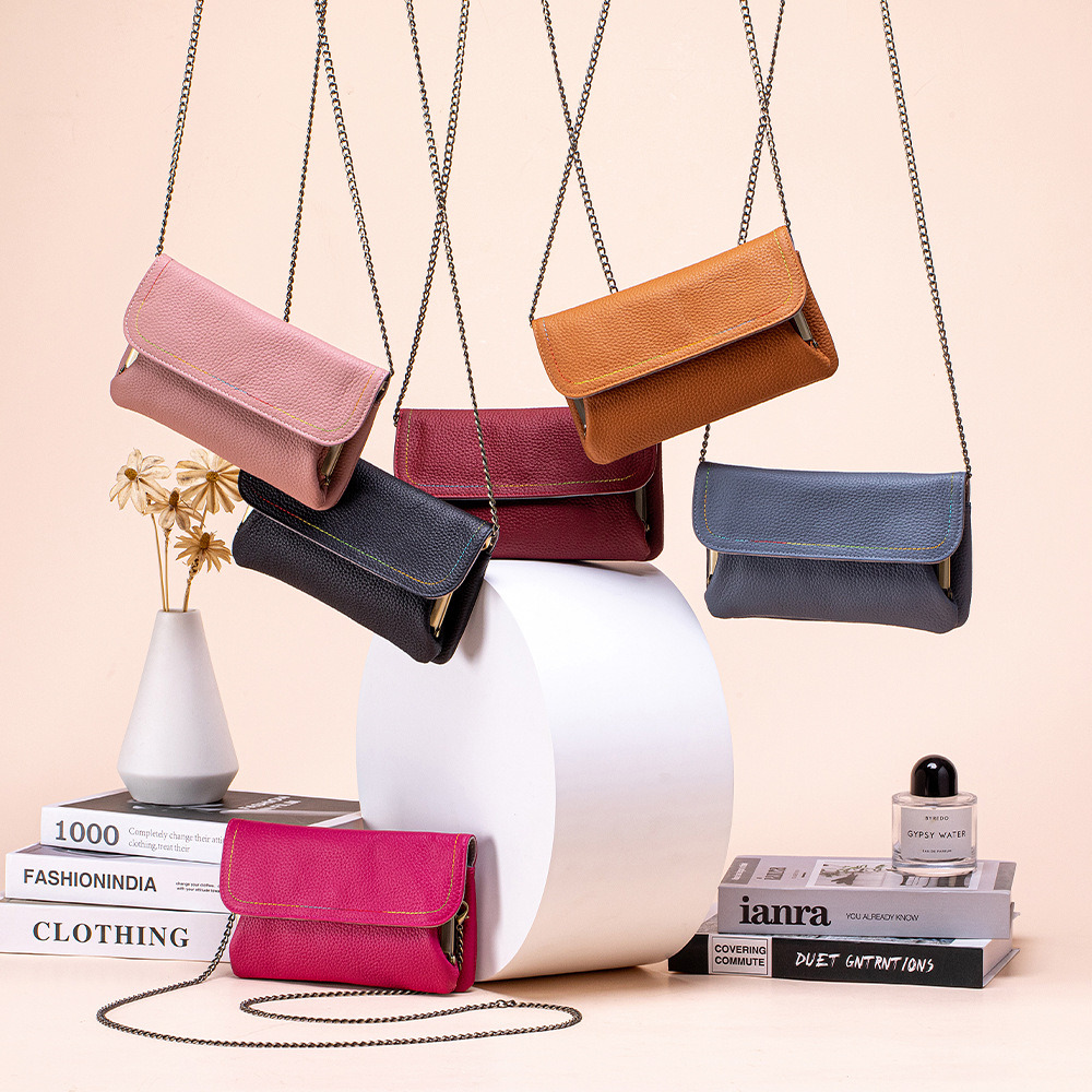 Borsa a tracolla in vera pelle - Embroidery Wallet recensione e prezzo