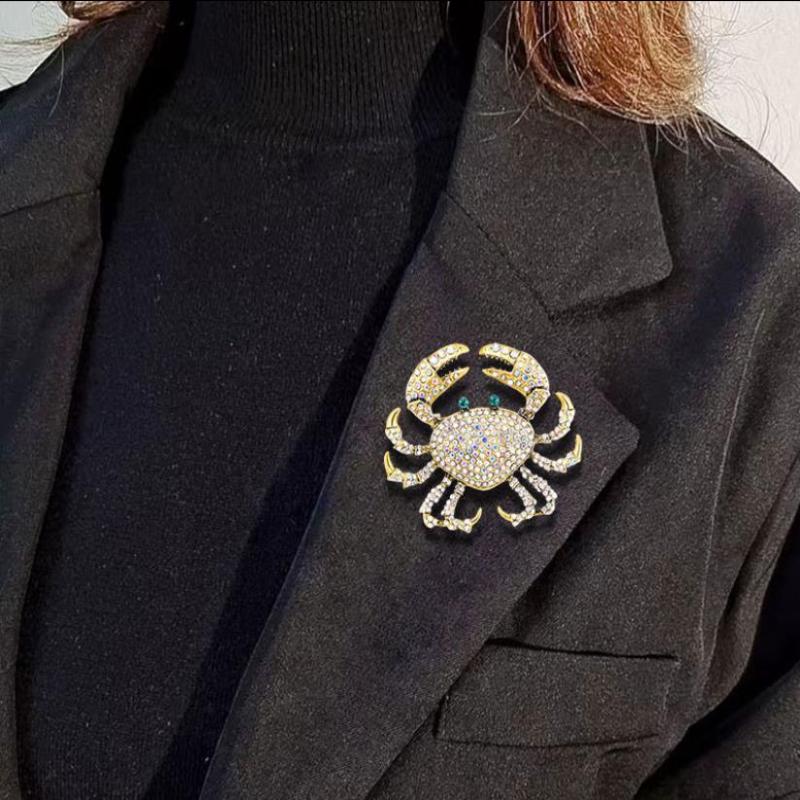 Spille a forma di granchio con - Embroidery Fish recensione e prezzo