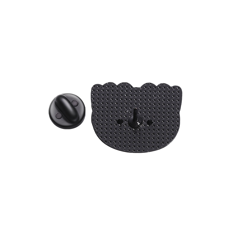 Simpatiche spille smaltate a r - Embroidery Fish recensione e prezzo